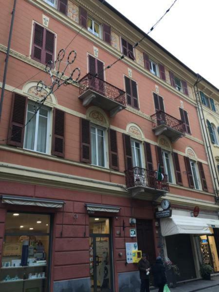 Ferienwohnung Antica Dimora Albenga Exterior foto